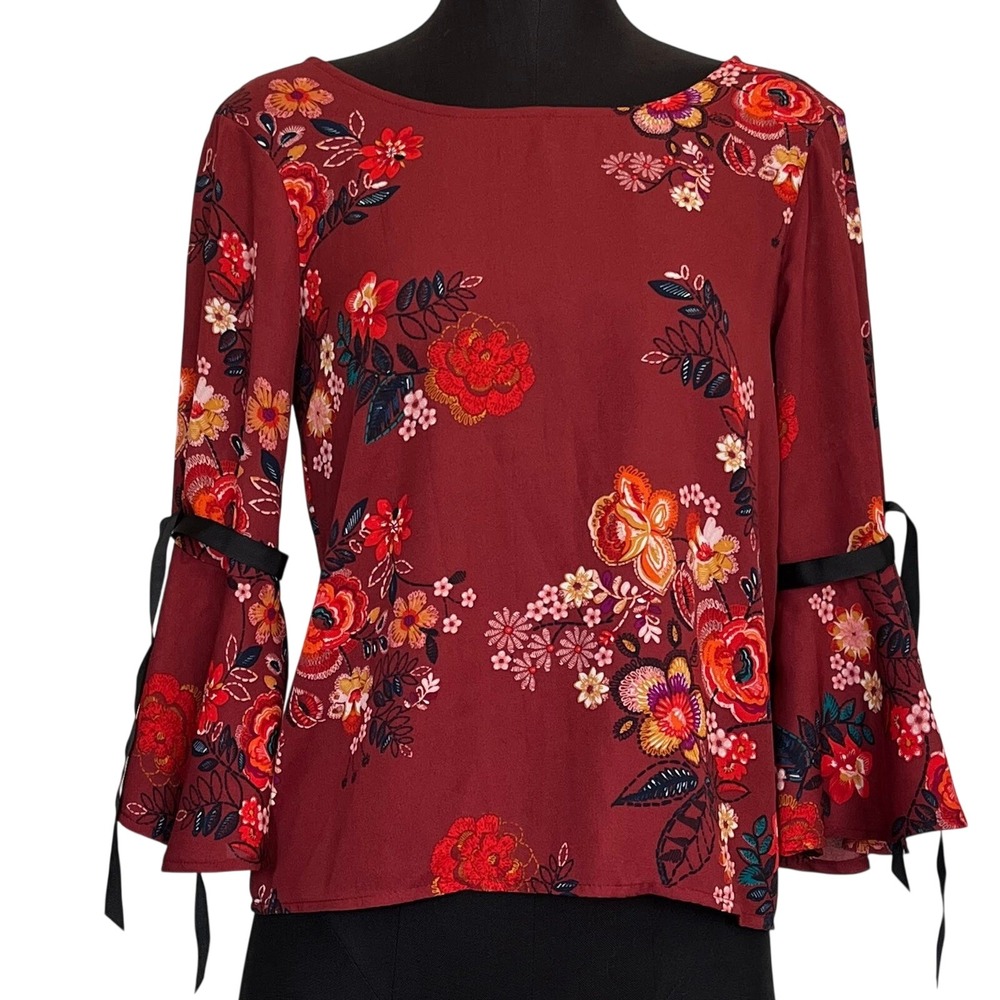 Lily White Burgundy Floral Bell Sleeve Blouse with Ribbon Ties XS L3425677X